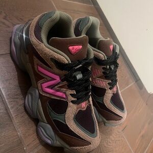 New Balance Brown and Pink Athletic Shoes